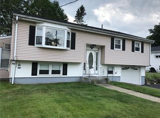 152 Poplar St, Woonsocket, RI 02895