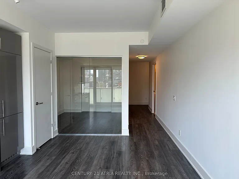 403 Church St #1213 — Photo 4