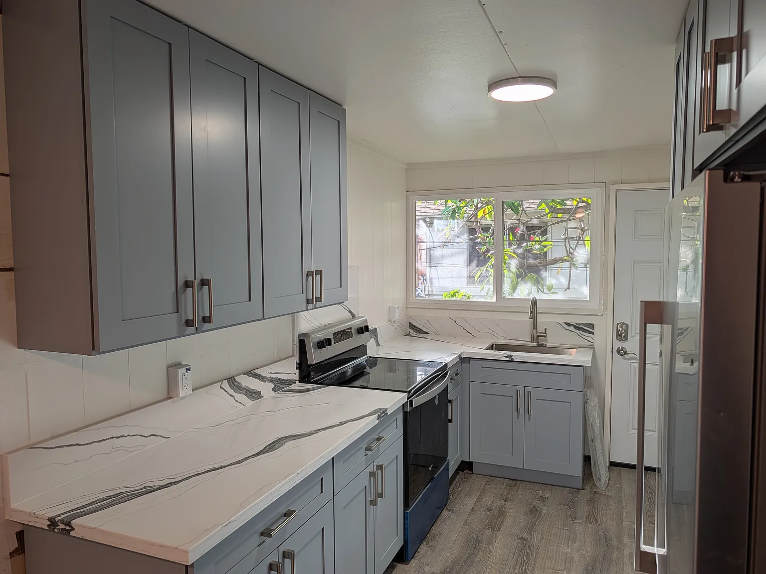 2 bed, $2,500 — Photo 1