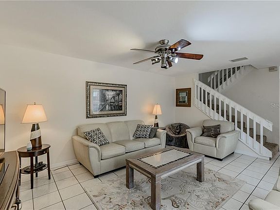 5th image of 15224 W Pond Woods Dr #15224