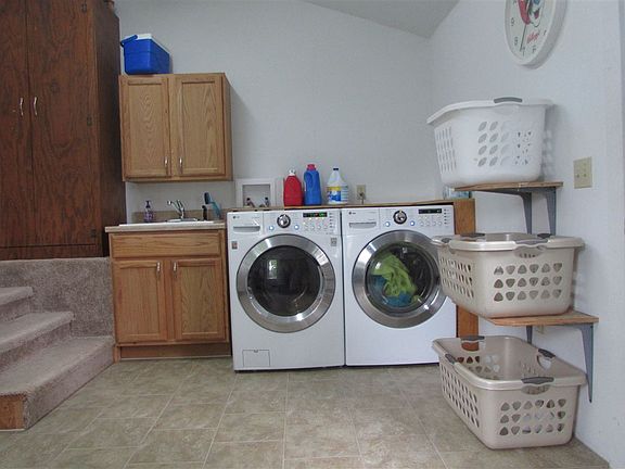5th image of 510 E Mulberry St