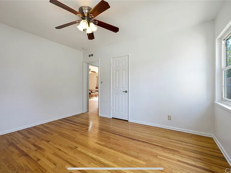 1600 W Hill Ave #A — Photo 21