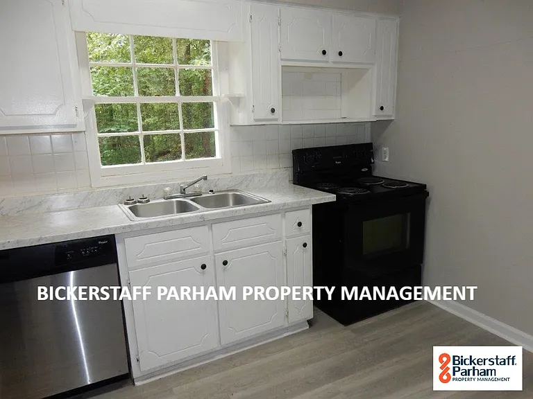 941 Lee Road 424 — Photo 2