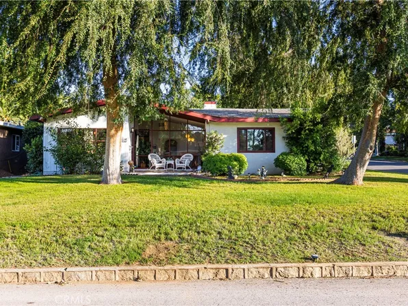 1047 Chestnut Ave, Redlands, CA 92373