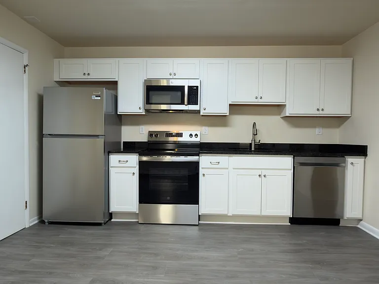 203 N Church St #1 — Photo 39