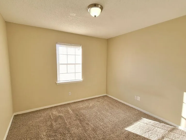 4804 Tradewinds Dr — Photo 12