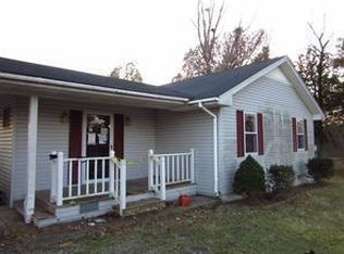 871 Griggstown Rd, Calvert City, KY 42029