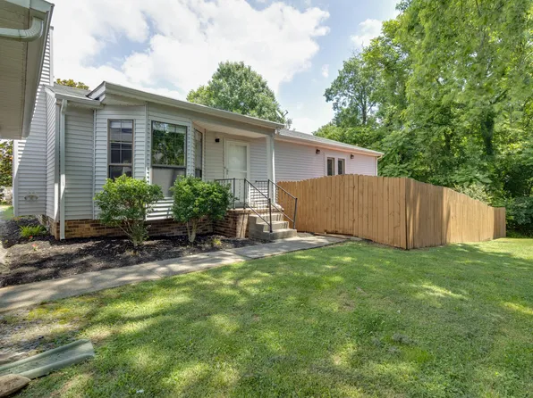 1000 Patio Dr, Nashville, TN 37214