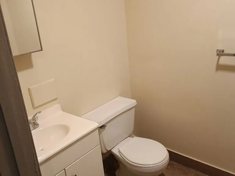 40 Alden St — Photo 5