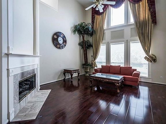 3rd image of 3106 Brannon Hill Ln