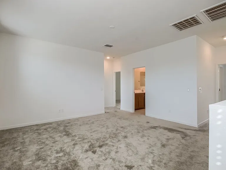1362 W Crane Dr — Photo 17
