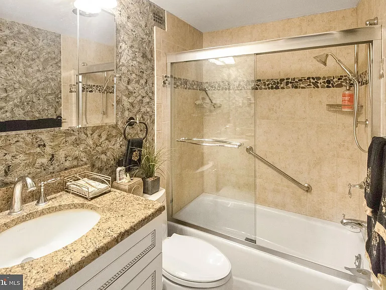 1200 N Nash St #211 — Photo 22
