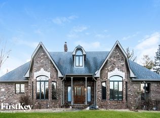 6446 Forrest Commons Blvd, Indianapolis, IN