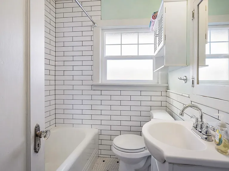 721 Lander St — Photo 12