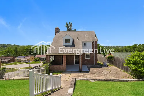 367 Conniston Ave Photo 1
