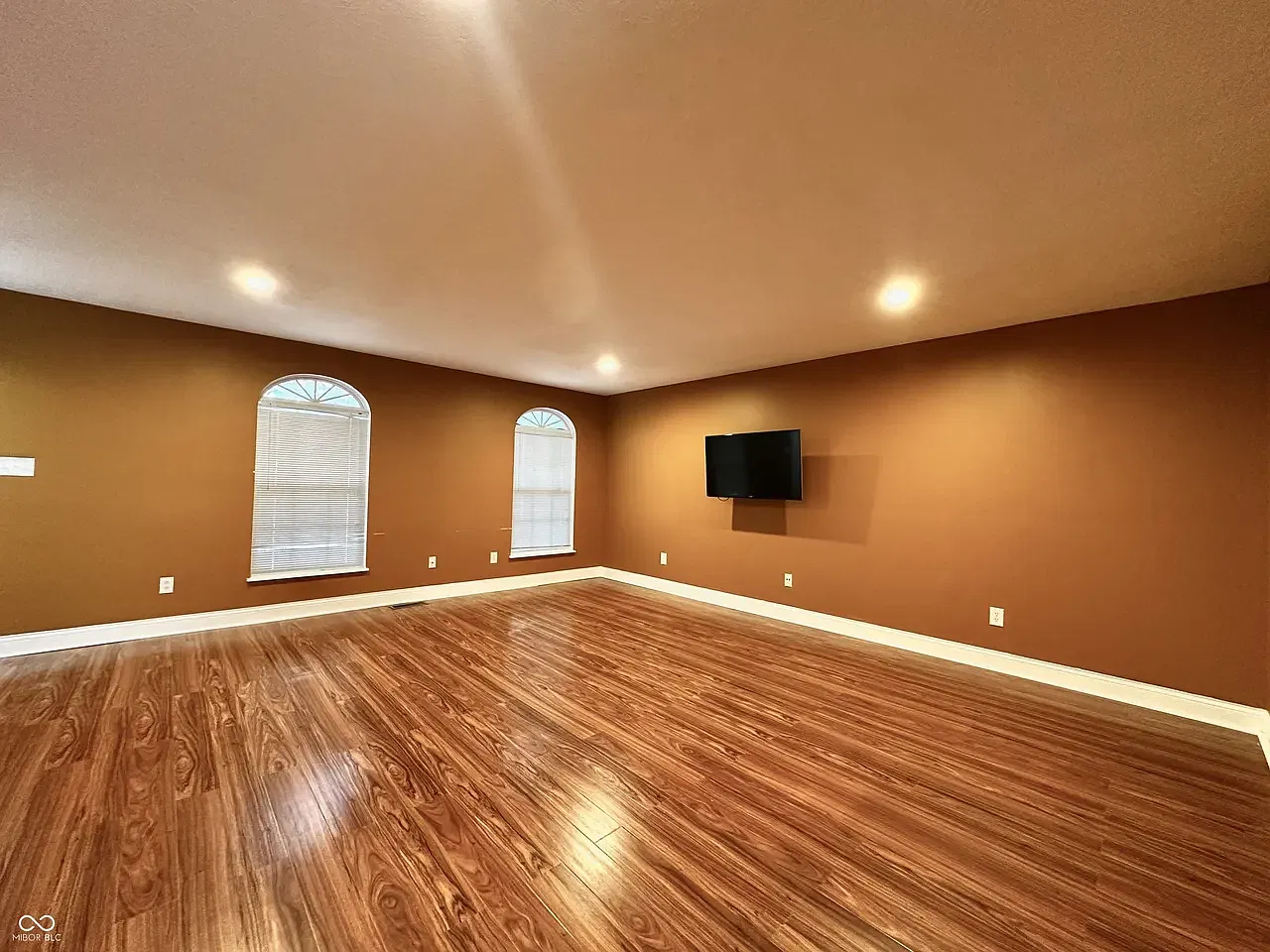 3 bed, 3.5 bath, 1659 sqft, $1,950 — Photo 4