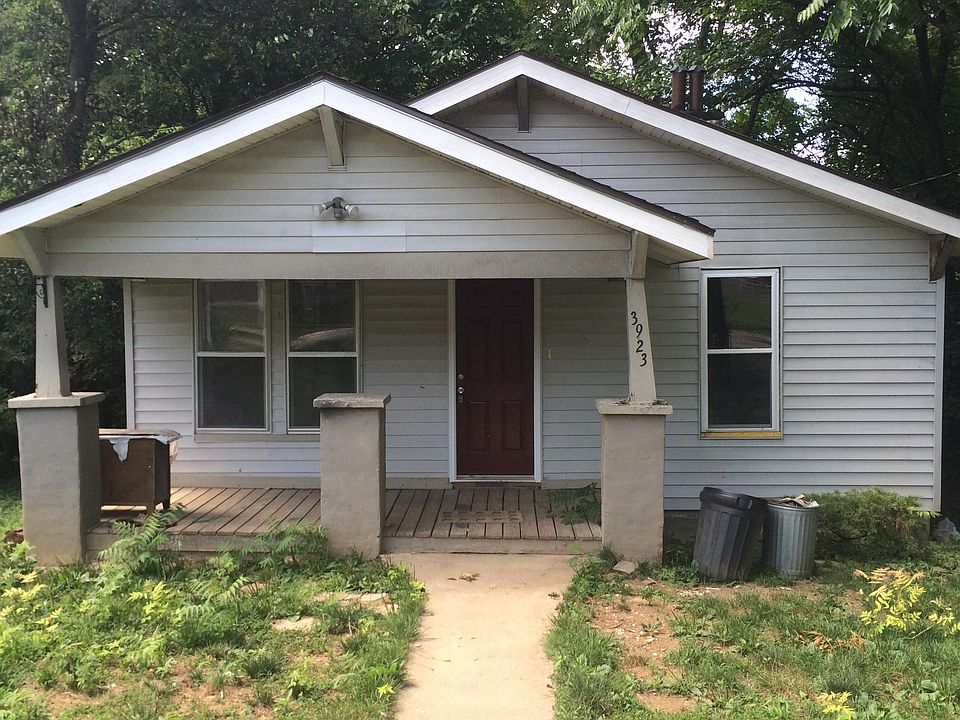 1st image of 3923 SE Ivy Ave