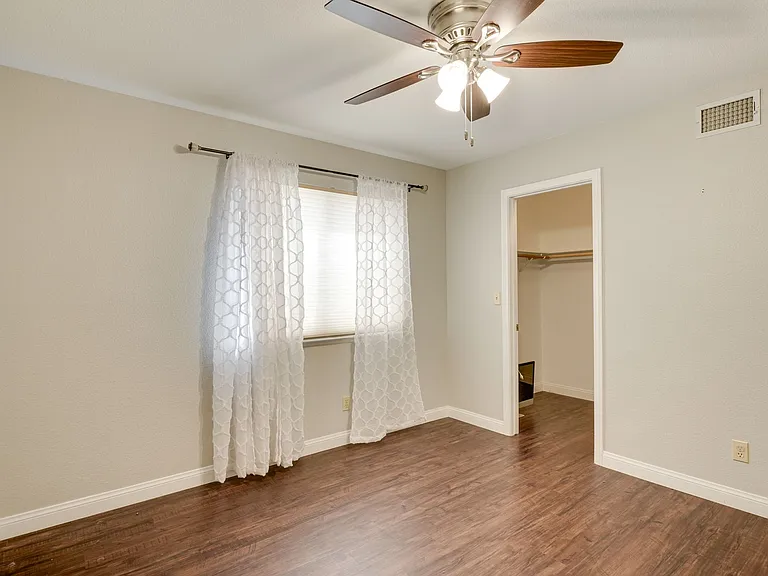 2816 Mellow Breeze St — Photo 19