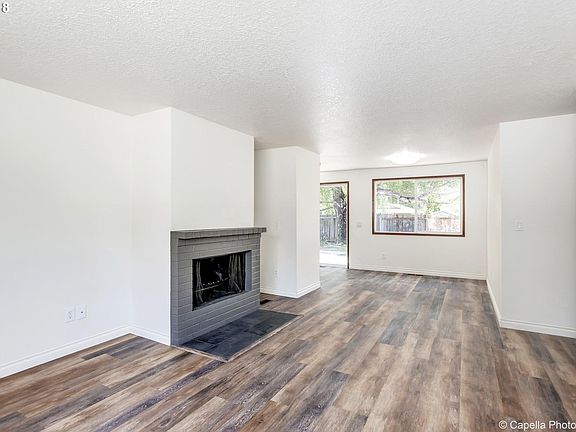 5th image of 14223 SE Arista Dr