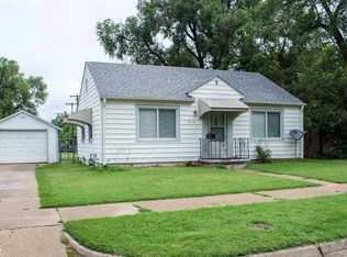 810 W Prescott Ave, Salina, KS 67401