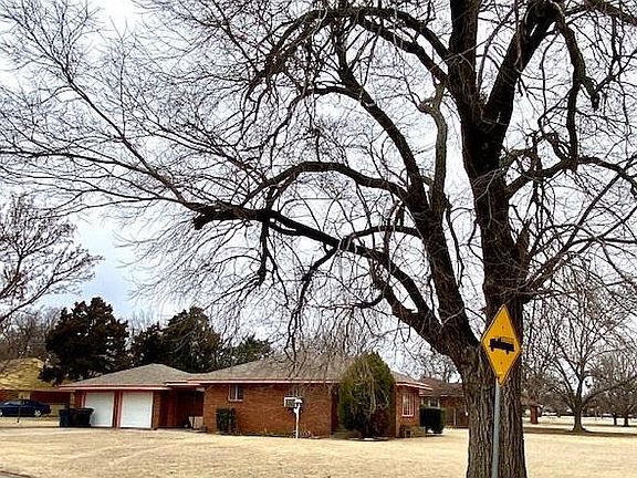 2nd image of 4324 Springlake Dr