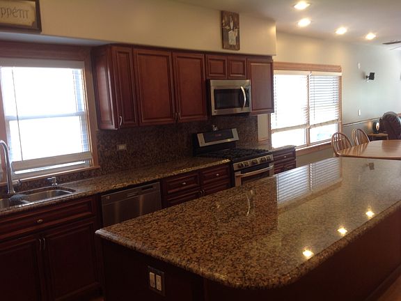4th image of 1637 N 18th Ave