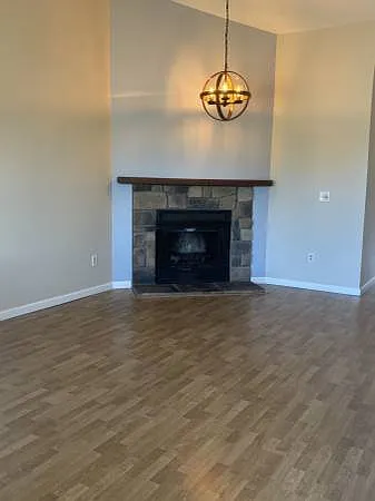 Updated 3 bed/ 2bath home - Browns Pt area — Photo 4