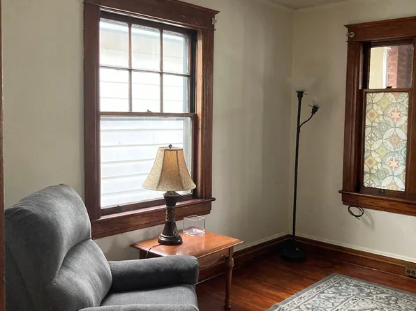 172 Elm St, Pittsfield, MA 01201