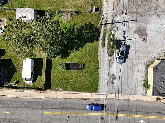 2nd image of 602 Taylor St