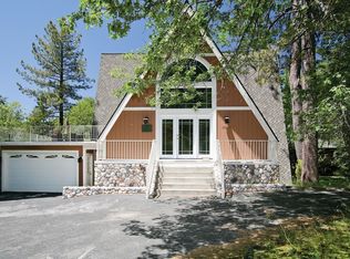 28458 N Shore Rd, Lake Arrowhead, CA 92352