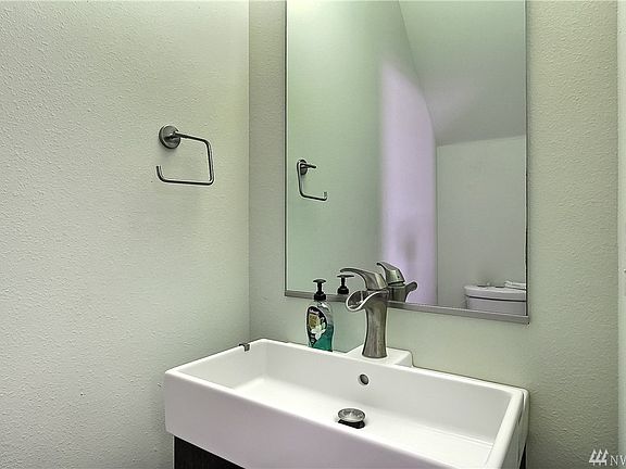 4th image of 13202 Park Ave S