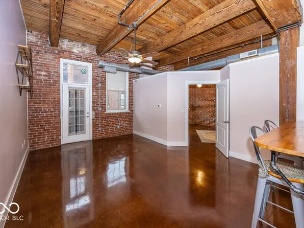 55 S Harding St APT 310, Indianapolis, IN 46222