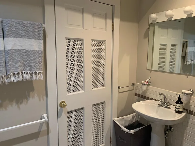 118 Trowbridge St #3 — Photo 13