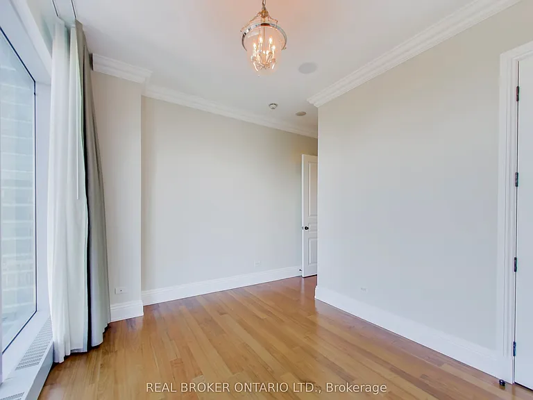 183 Wellington St W #3503 — Photo 27