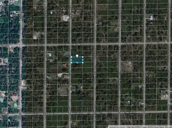 1418 Prospect Ave, Lehigh Acres, FL 33972