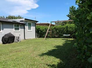 1336 NW 38th St #1, Miami, FL 33142