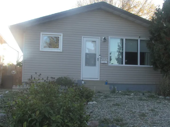 245 EDWARD Street, Regina, SK S4R 4W2
