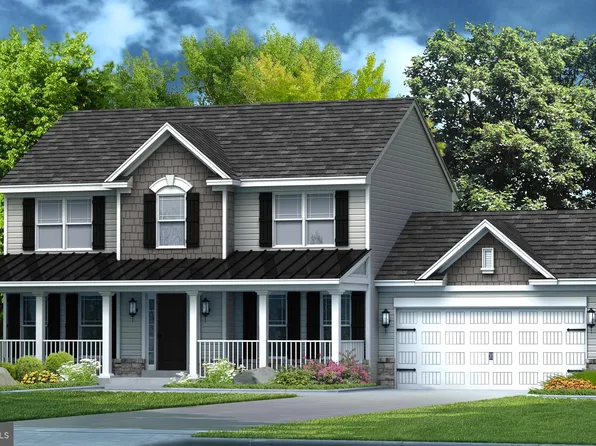 252 Paradise View Dr, Greencastle, PA 17225