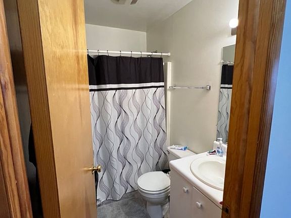 5th image of 608 Clay Ln #101