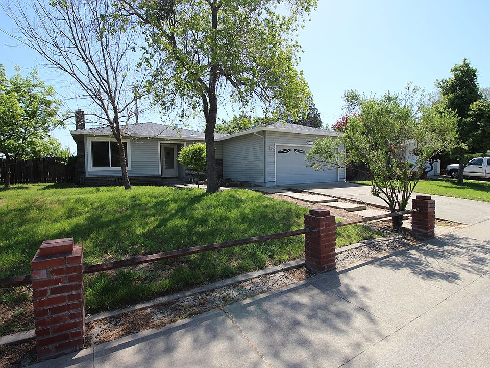 1st image of 3601 Thornhill Dr