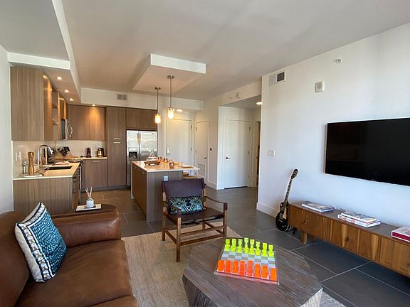 3rd image of 250 NE 27th St #103