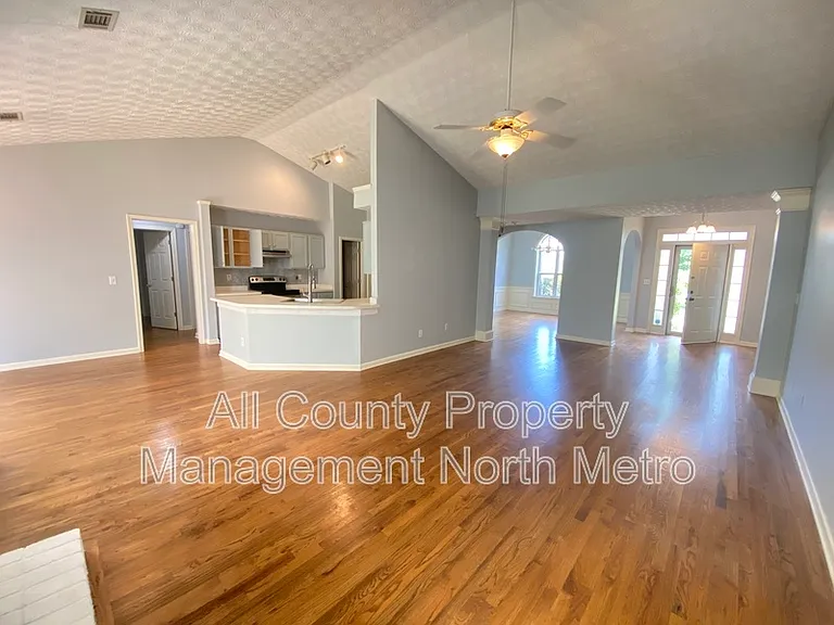 452 Antler Ln — Photo 7