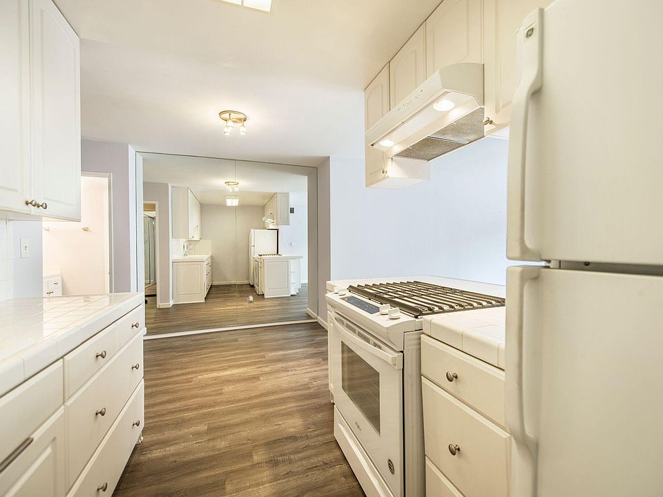 Kitchen and area for a dining table