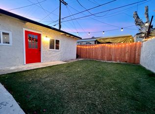 891 E 53rd St #1/3, Los Angeles, CA 90011