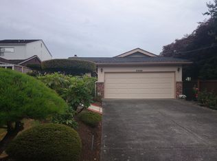 2209 Sunset Ave SW, Seattle, WA 98116