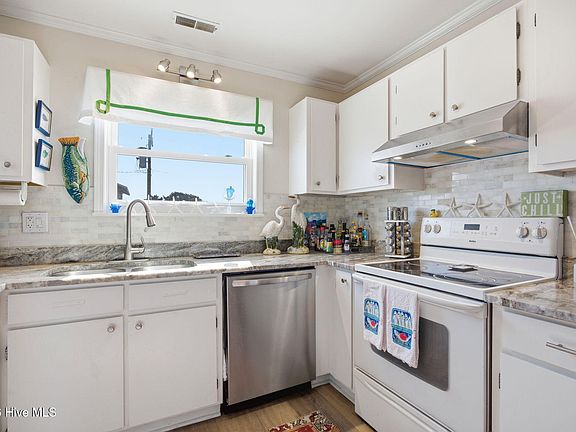 5th image of 102 Dunes Avenue #A