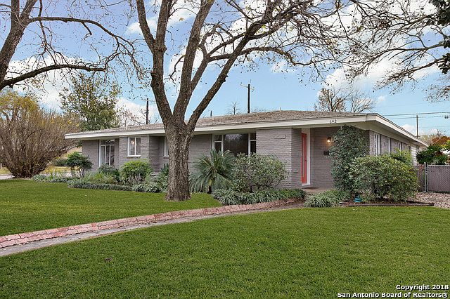 1st image of 642 Brightwood Pl