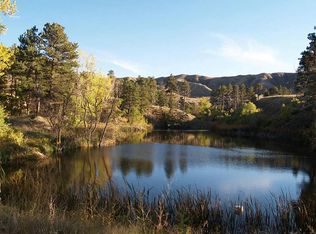 273 Rimrock Rd, Crawford, NE 69339