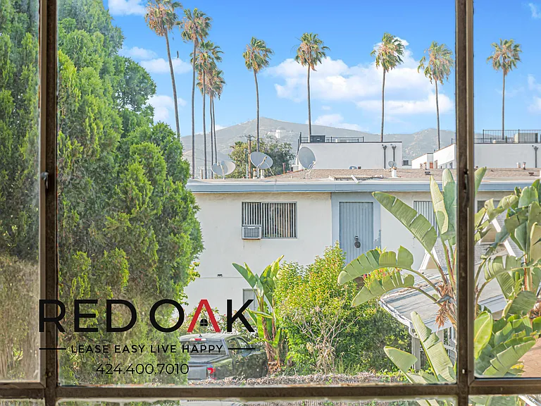 926 N Normandie Ave #6 — Photo 4