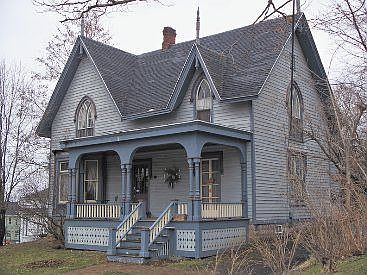 1st image of 109 E Genesee St